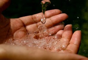 شناسایی و ارسال هشدار های لازم برای مشترکین بد مصرف آب